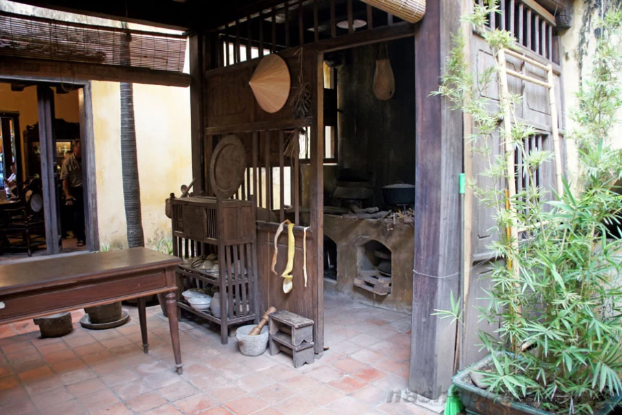 ancient-house-hanoi1