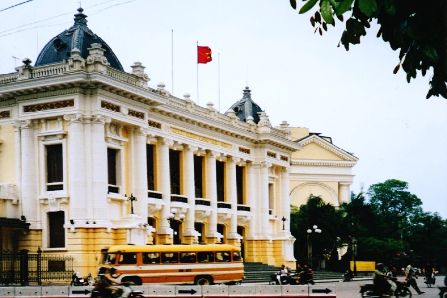 10-places-to-visit-in-Hanoi4