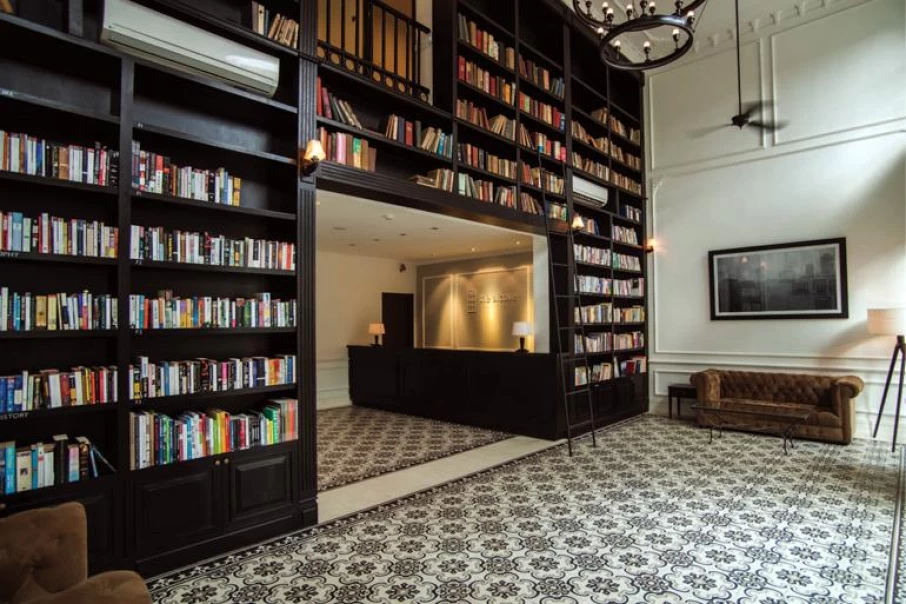 Alcove-Library-Hotel