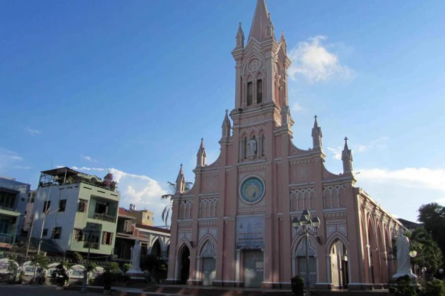 Cathedral-Da-Nang