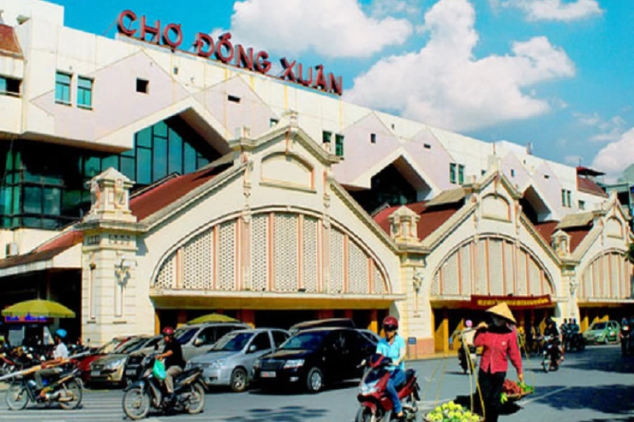 Dong-Xuan-Market-in-Hanoi1