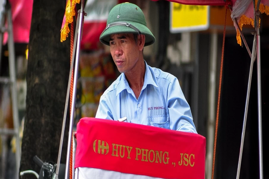Fantastic-journey-around-Hanoi-by-cyclo3