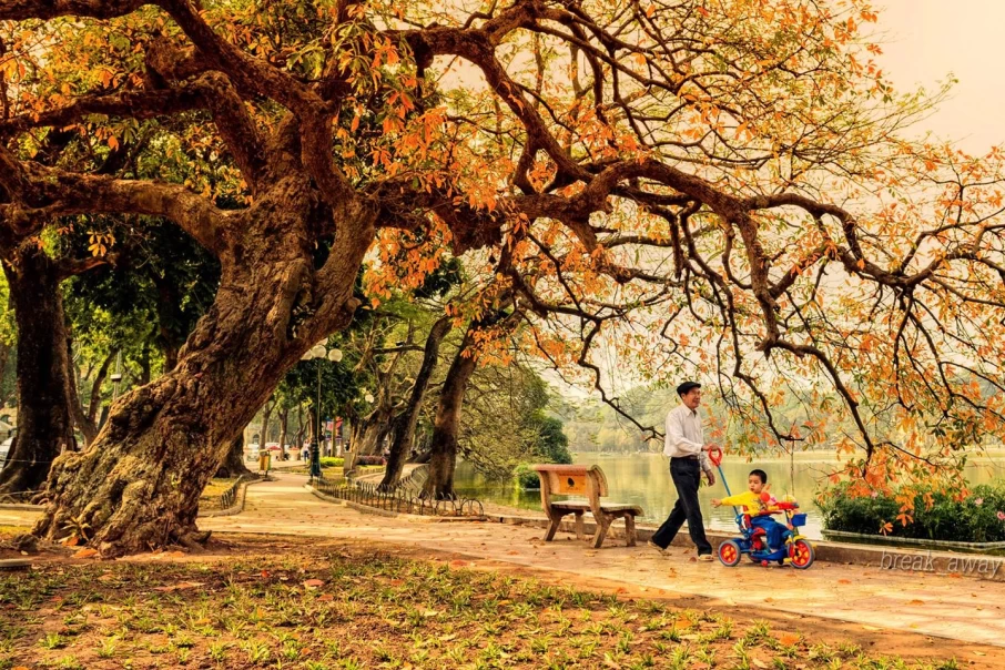Some-notes-that-should-be-known-before-making-Hanoi-tours-1