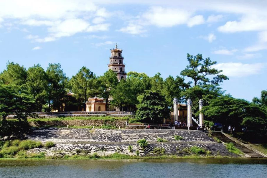 Thien-Mu-Pagoda1
