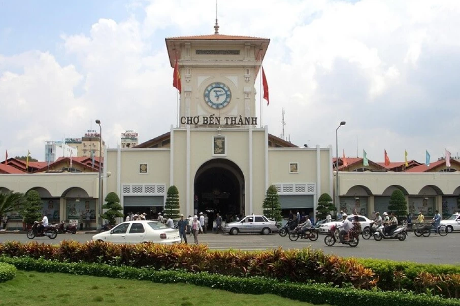 Visit-Ben-Thanh-Market-Ho-Chi-Minh-City-symbol-1