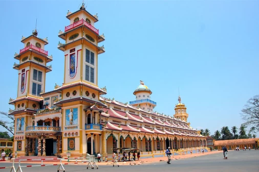 Cao Dai Temple Phu Quoc