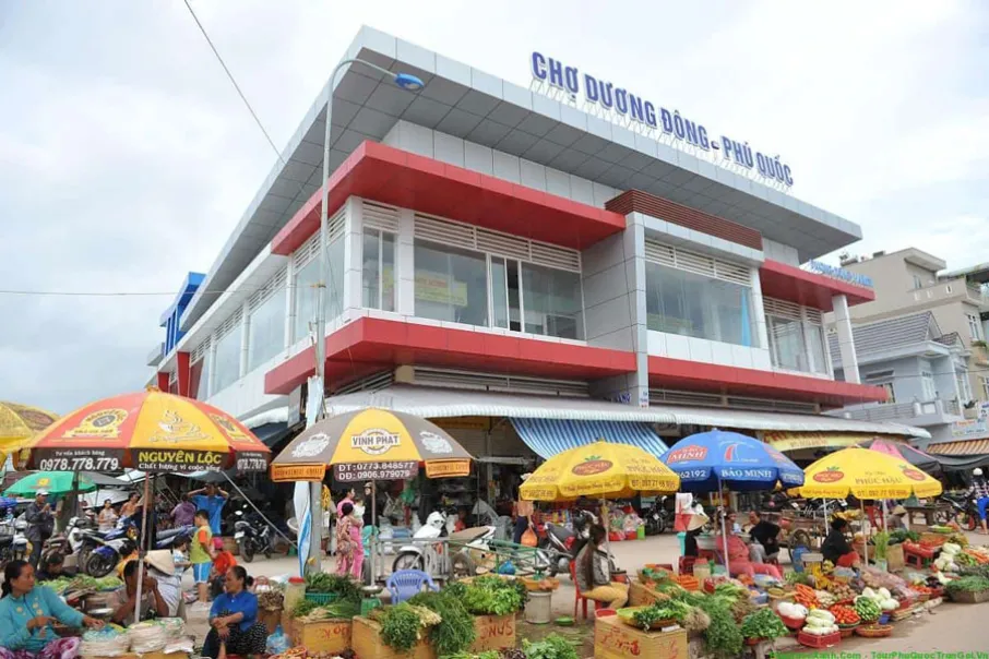 duong-dong-market