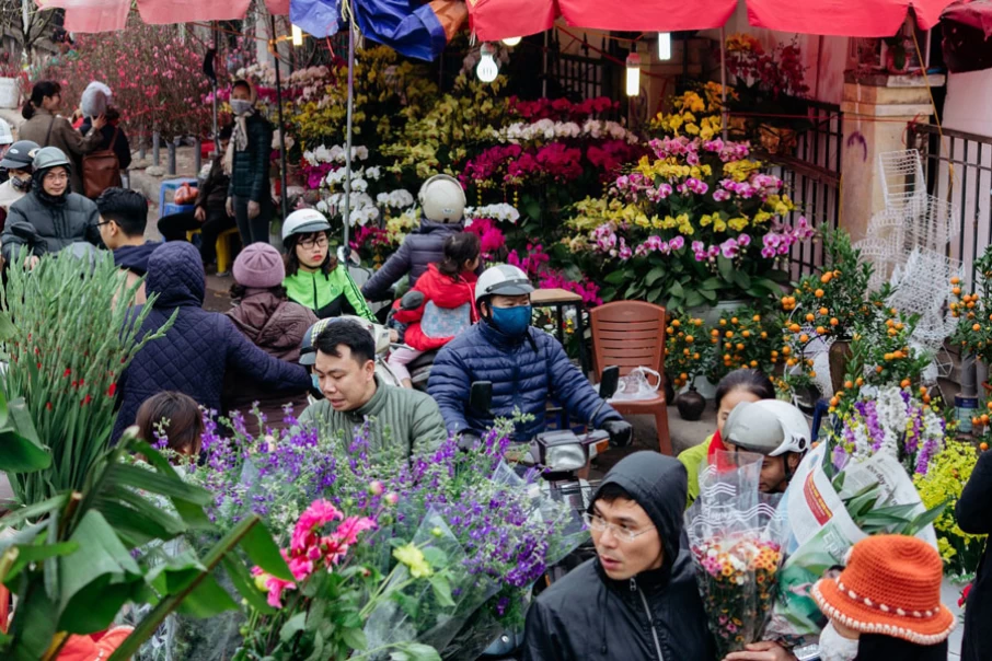 quang-ba-flower-market