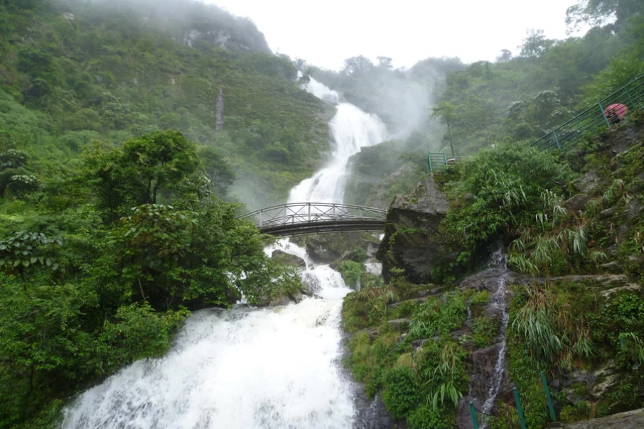 thac-bac-waterfall