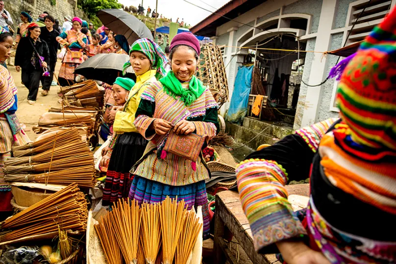 Lao Cai Station – Bac Ha Sunday Market – Sapa