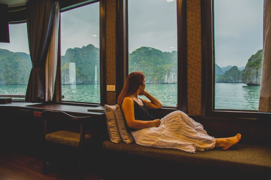 What Will You Get When Experiencing Orchid Cruise Halong Bay?
