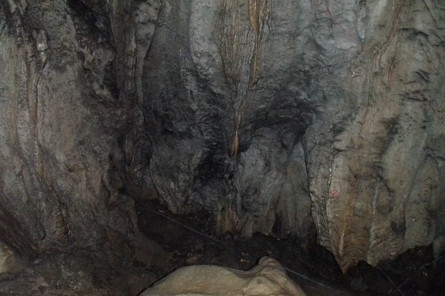 In Ta Phin Cave