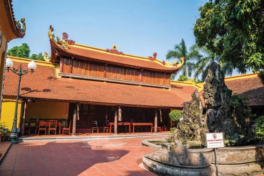 Things to note before visiting Tran Quoc Pagoda