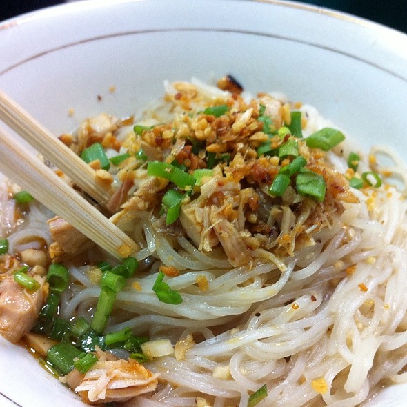 shan-noodles
