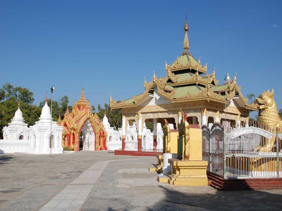 Kuthodaw-Pagoda