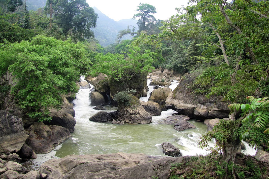 dau-dang-waterfall