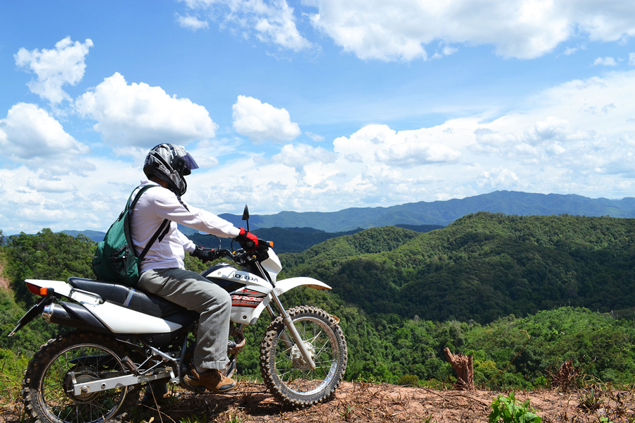 motorbike-in-the-surrounding-area