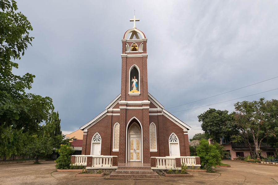 sacred-heart-church