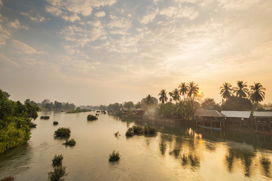 the-banks-of-the-mekong