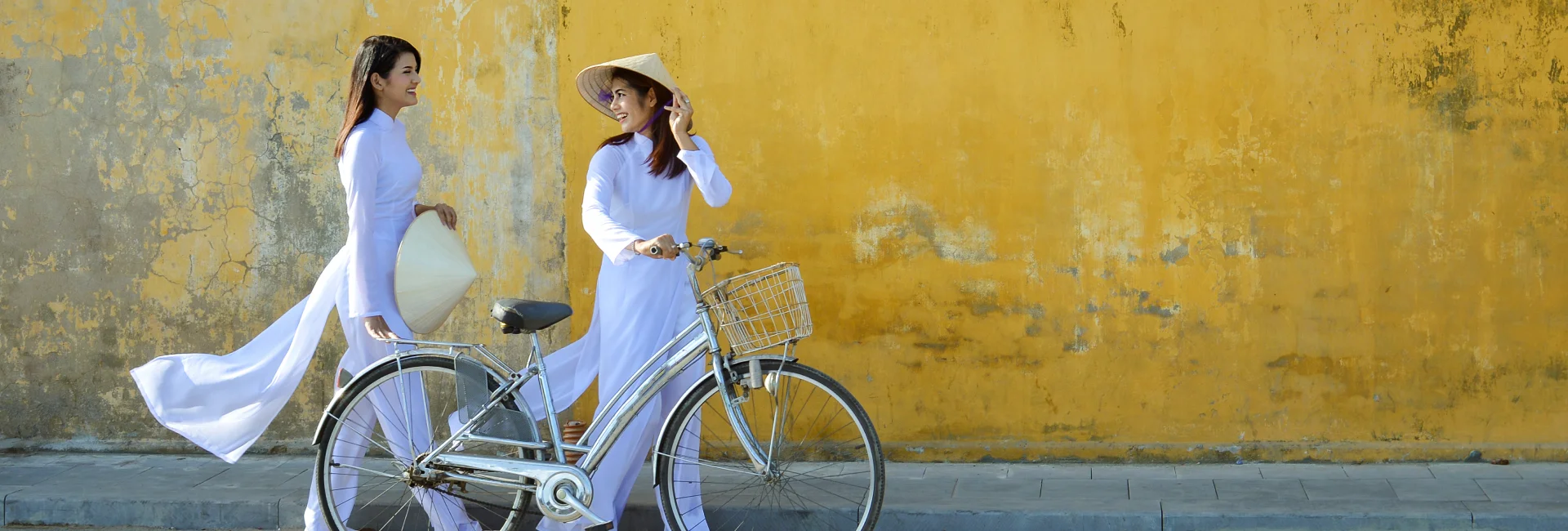 Explore local life in Hoi An