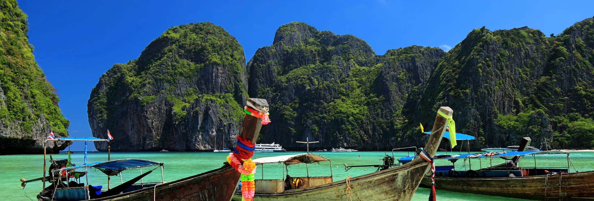 Journey of Vietnam – Thailand 16 Days